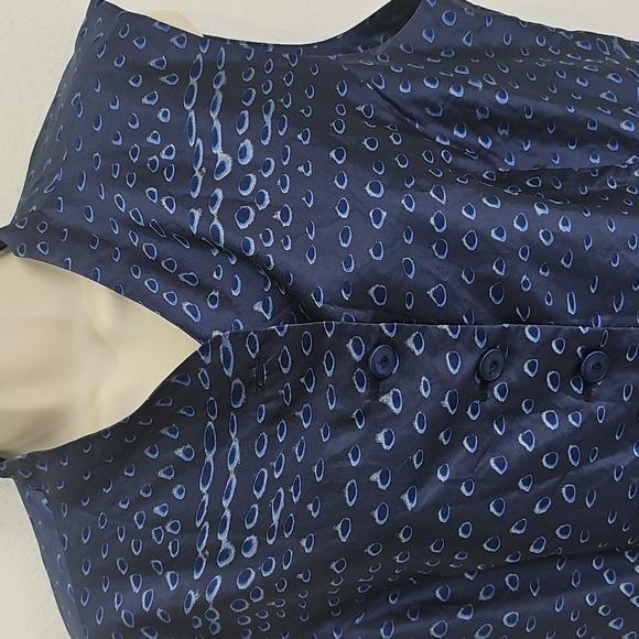 Escade Elements Silk Navy Blue  Womens Seelves Top Size US M  European 42 - Picture 4 of 10
